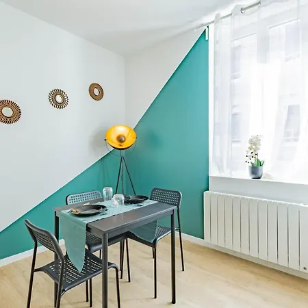 La Vie Est Belle Appartement Oyonnax Buitenkant foto