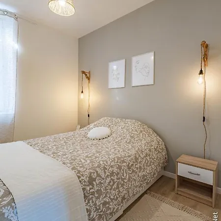 La Vie Est Belle Appartement Oyonnax Buitenkant foto